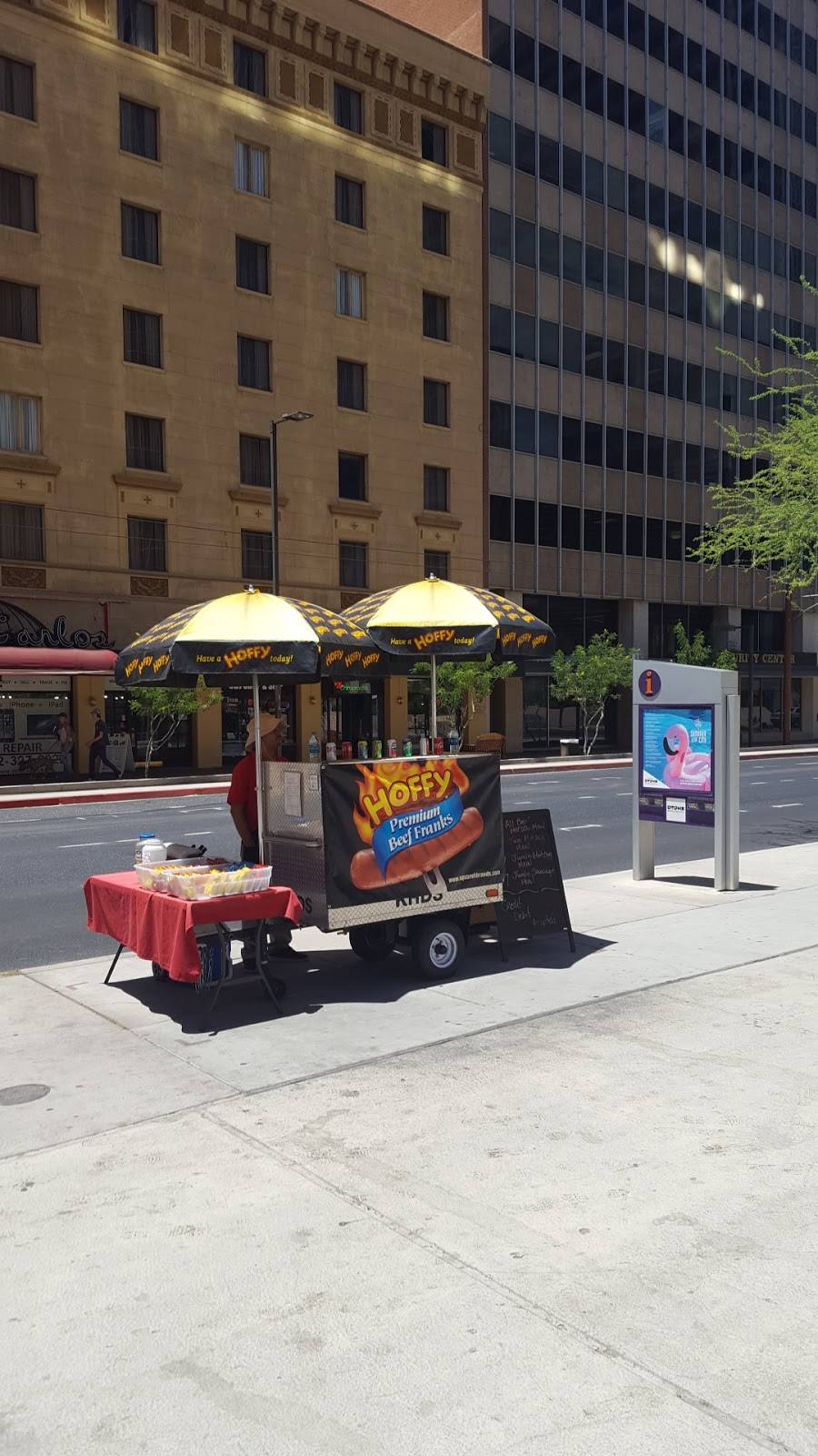 Kevins Hot Dog Stand | restaurant | 203 N Central Ave, Phoenix, AZ 85004, USA | 4805284383 OR +1 480-528-4383