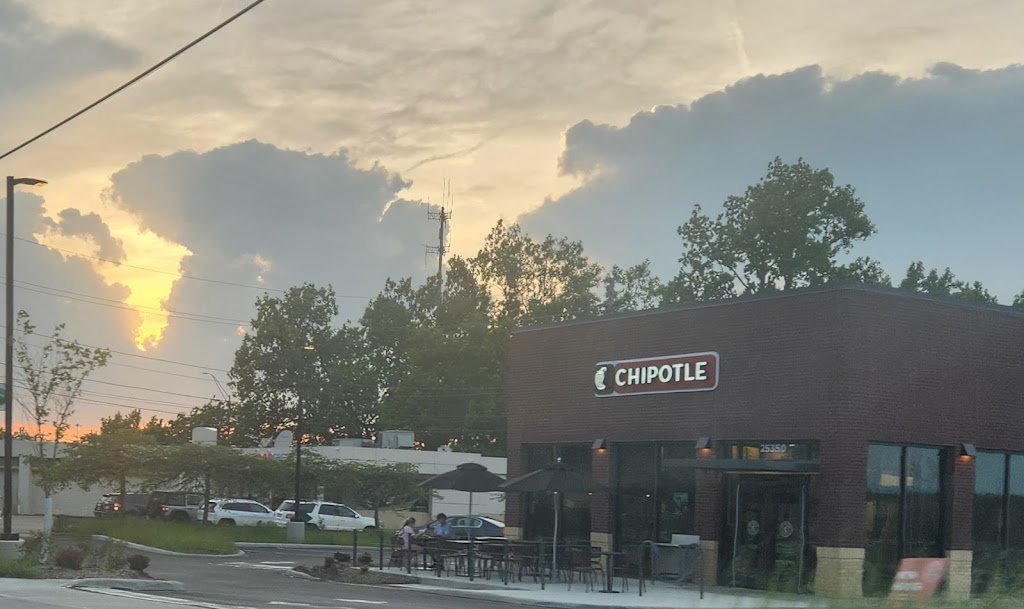 Chipotle Mexican Grill | restaurant | 25350 Detroit Rd, Westlake, OH 44145, USA | 2162906543 OR +1 216-290-6543