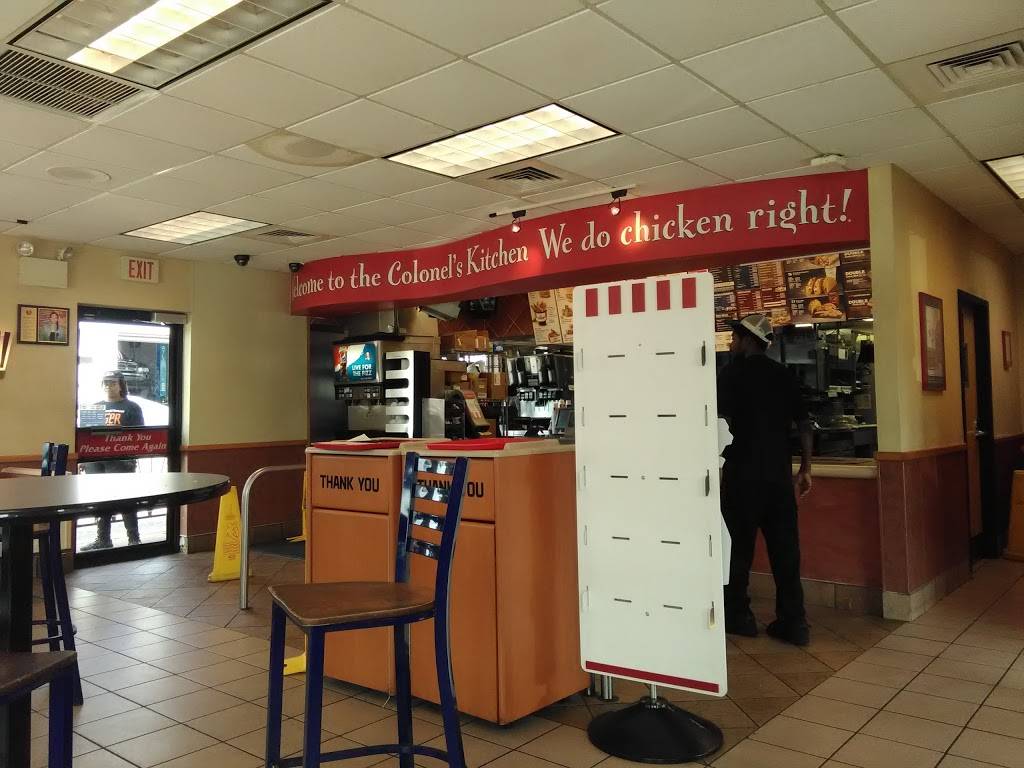 KFC | restaurant | 1925 Lancaster Ave, Wilmington, DE 19805, USA | 3025751566 OR +1 302-575-1566