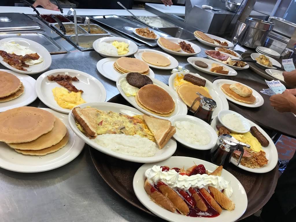 Spiros Pancake House | restaurant | 1100 Hwy 17 S, North Myrtle Beach, SC 29582, USA | 8432730902 OR +1 843-273-0902