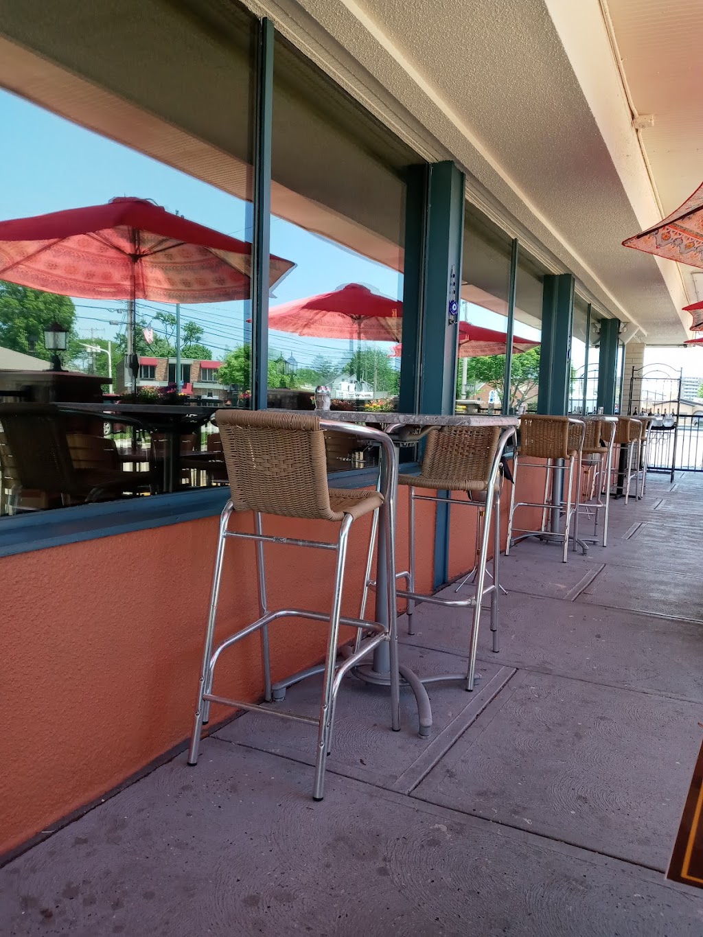 Pasha Turkish Kitchen | restaurant | 31640 Vine St, Willowick, OH 44095, USA | 4402784149 OR +1 440-278-4149