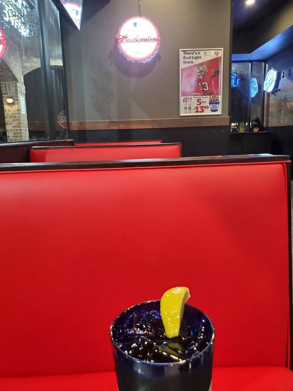 Whiskey Wings Temple Terrace | restaurant | 11401 N 56th St, Temple Terrace, FL 33617, USA | 8134058833 OR +1 813-405-8833