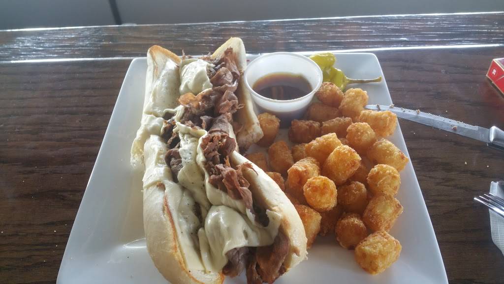 Mustangs Bar & Grill | restaurant | 482 Gardner St, South Beloit, IL 61080, USA | 7794750048 OR +1 779-475-0048