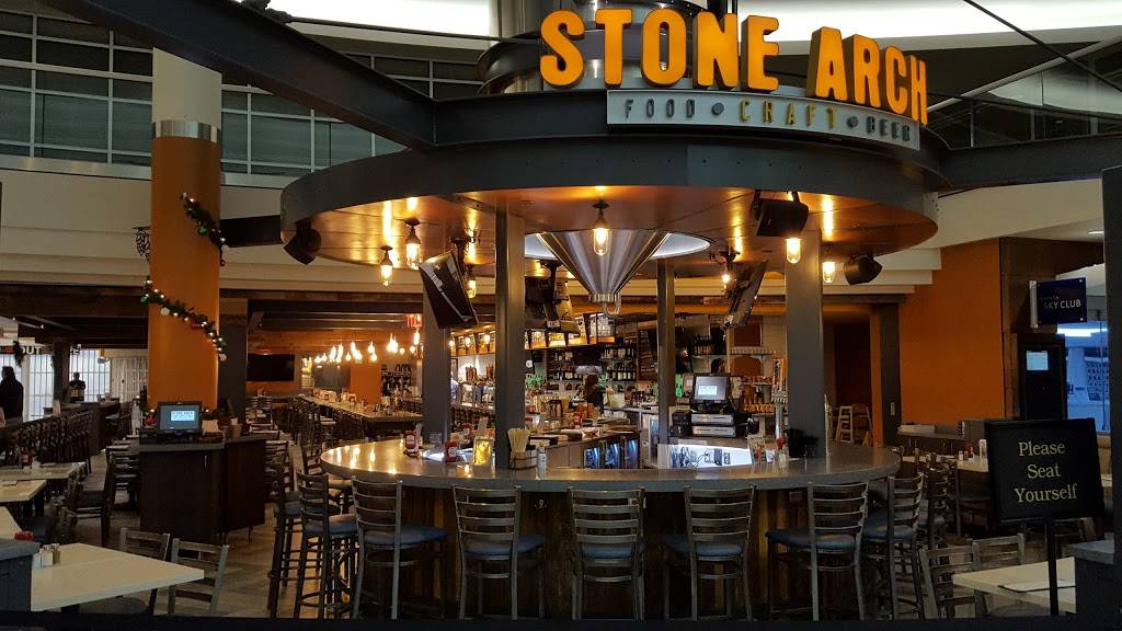Stone Arch | restaurant | 4300 Glumack Drive LT-2054, St Paul, MN 55111, USA | 6514609285 OR +1 651-460-9285
