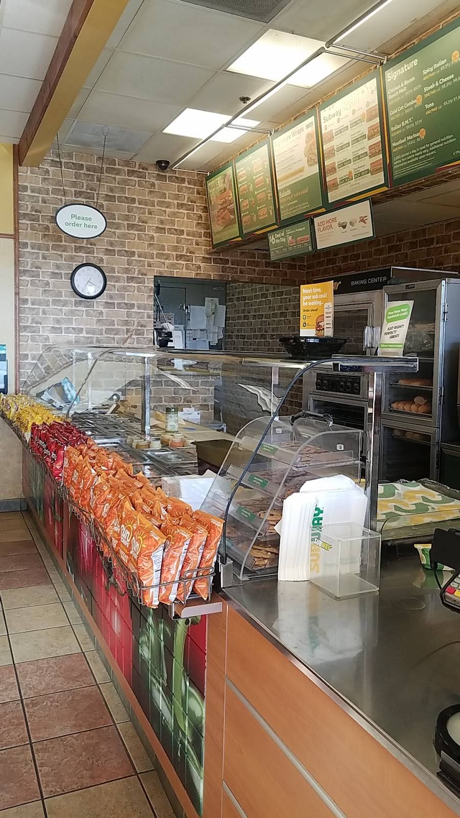 Subway | restaurant | Woodcreek Village S/C, 4021 Woodcreek Oaks Blvd Suite 148, Roseville, CA 95747, USA | 9167824200 OR +1 916-782-4200