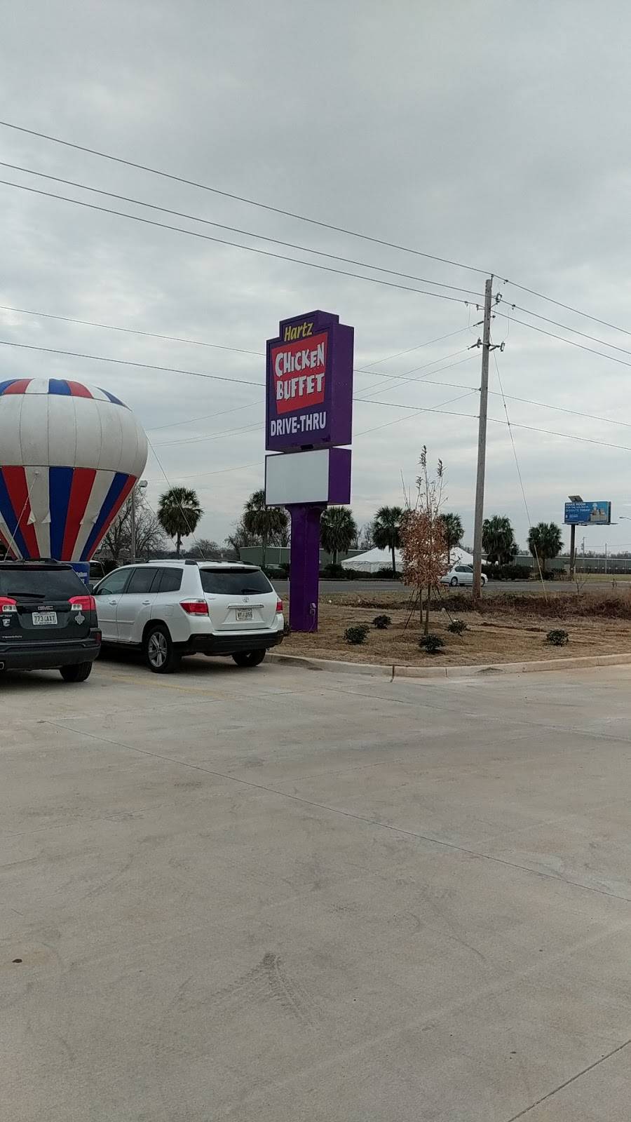 Hartz Chicken Buffet | restaurant | 5523 Airline Dr, Bossier City, LA 71111, USA | 3185847307 OR +1 318-584-7307