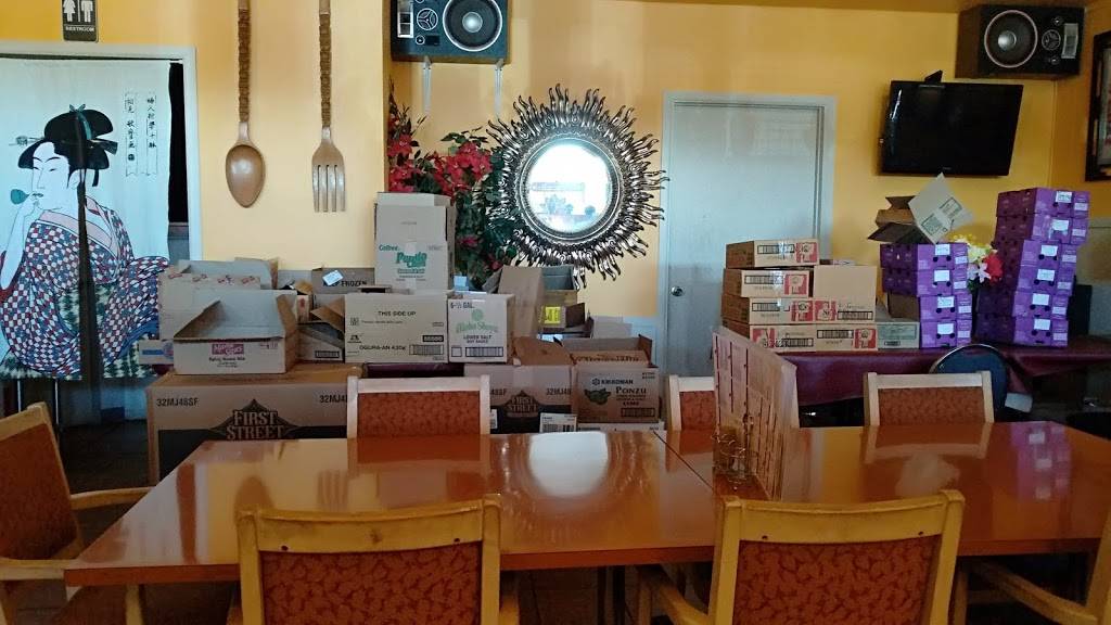 Lins Teriyaki Fish & Chips | restaurant | 32 NE Silver Pine Dr # 214, Bremerton, WA 98311, USA | 3606981094 OR +1 360-698-1094