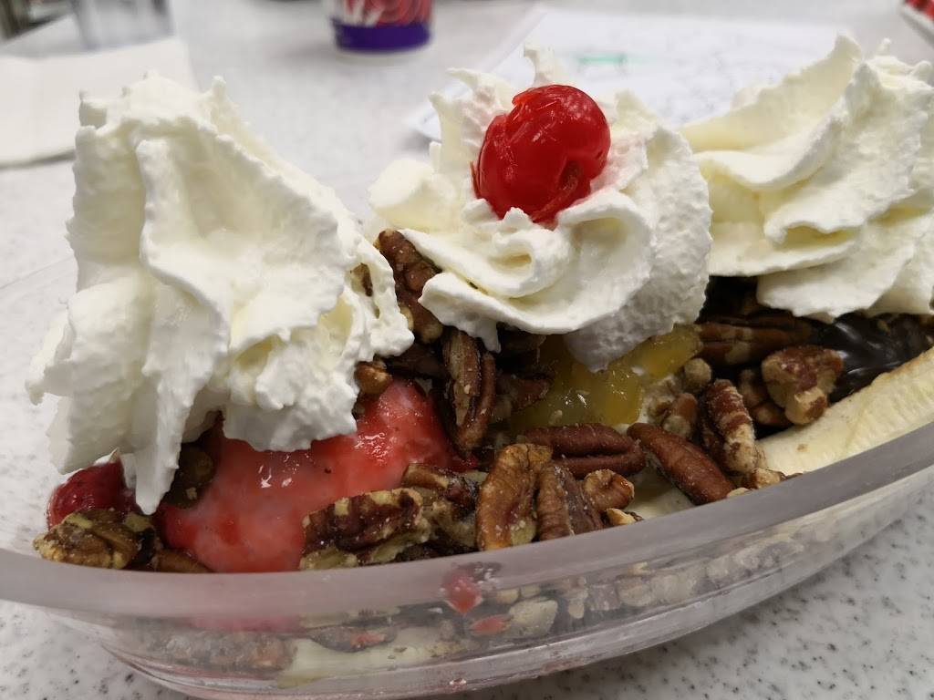 Oberweis Ice Cream and Dairy Store | restaurant | 811 E Butterfield Rd Ste 119, Wheaton, IL 60189, USA | 6306650000 OR +1 630-665-0000