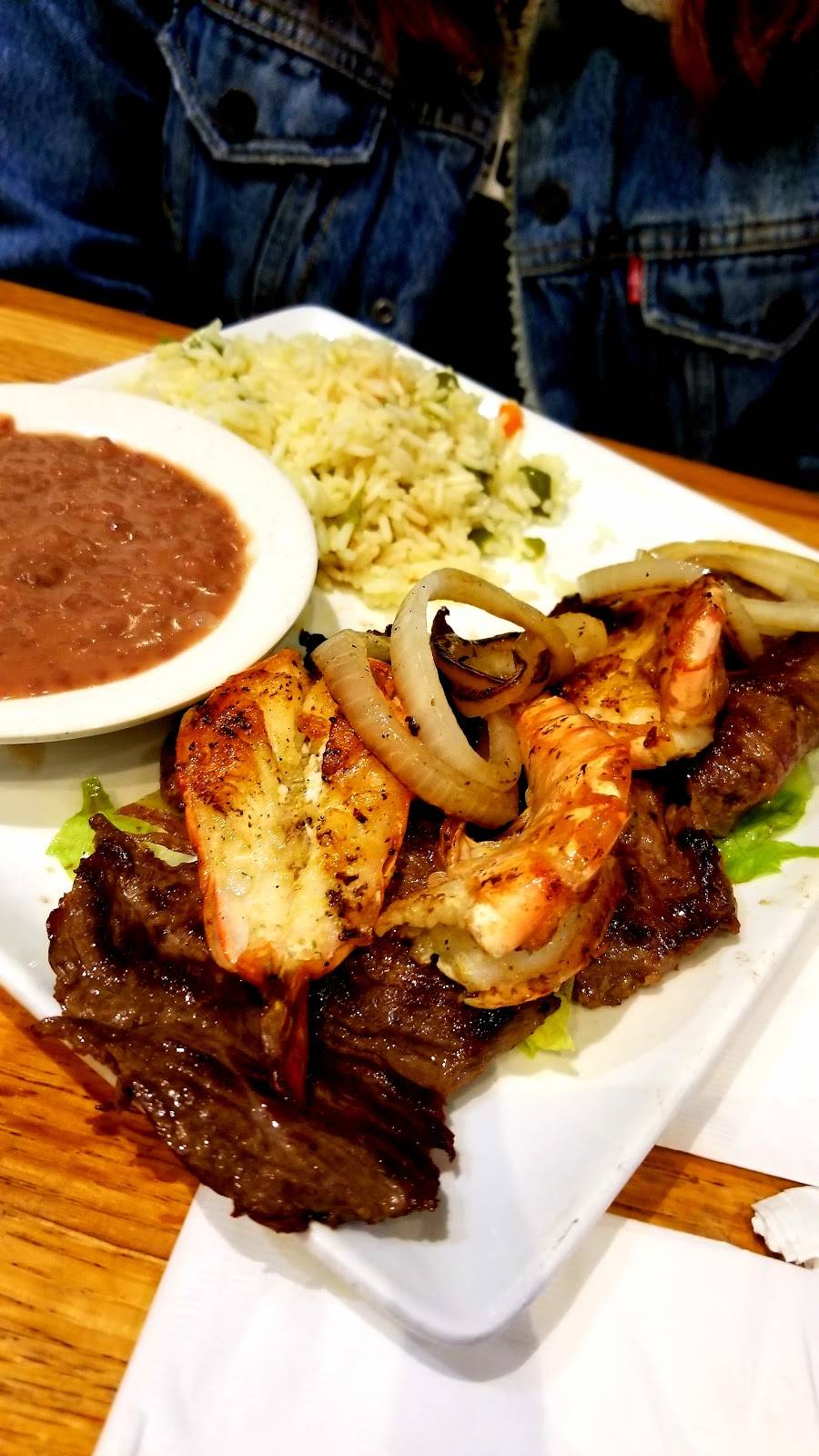 Balompié Cafe #3 | restaurant | 3801 Mission St, San Francisco, CA 94110, USA | 4156474000 OR +1 415-647-4000