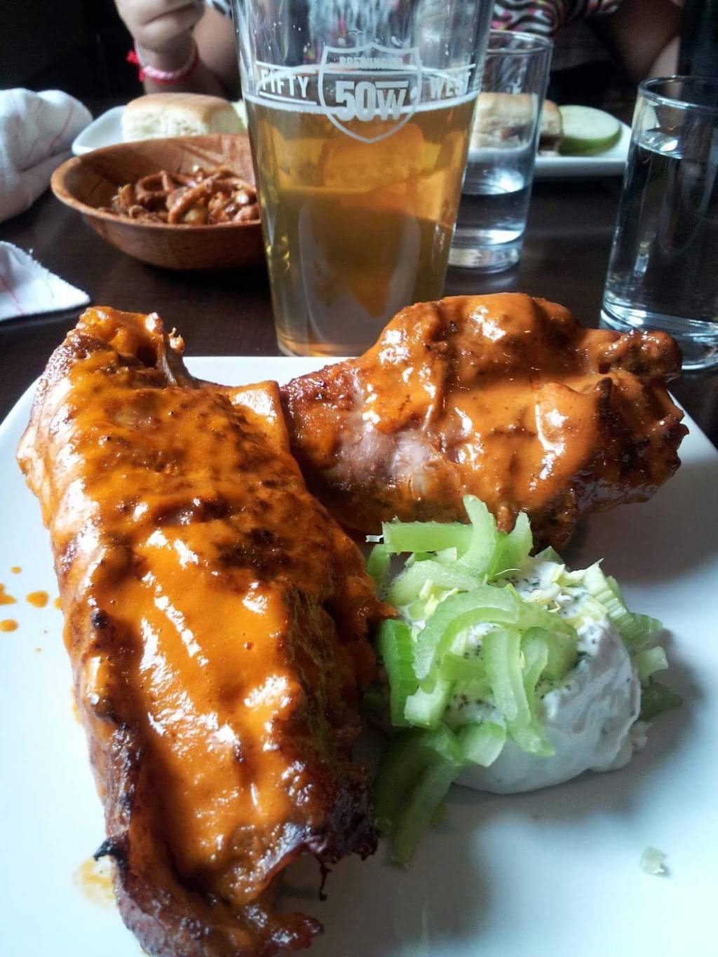 Fifty West Brewing Company | restaurant | 7668 Wooster Pike, Cincinnati, OH 45227, USA | 5138348789 OR +1 513-834-8789