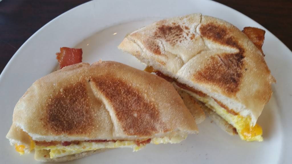 Village Bread Café | bakery | 4073 Philips Hwy, Jacksonville, FL 32207, USA | 9047322261 OR +1 904-732-2261