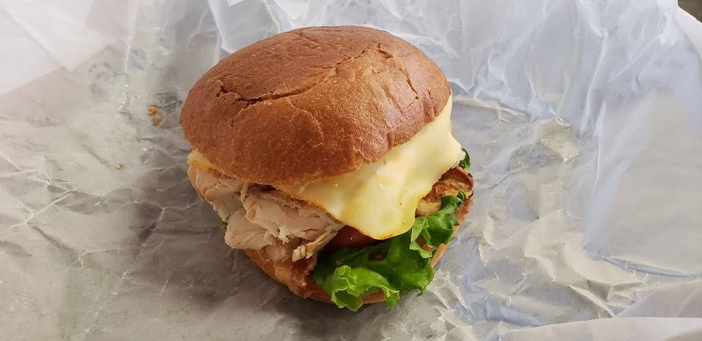 Courtyard Gallery Cafeteria | restaurant | Peoria, IL 61603, USA | 3096552200 OR +1 309-655-2200