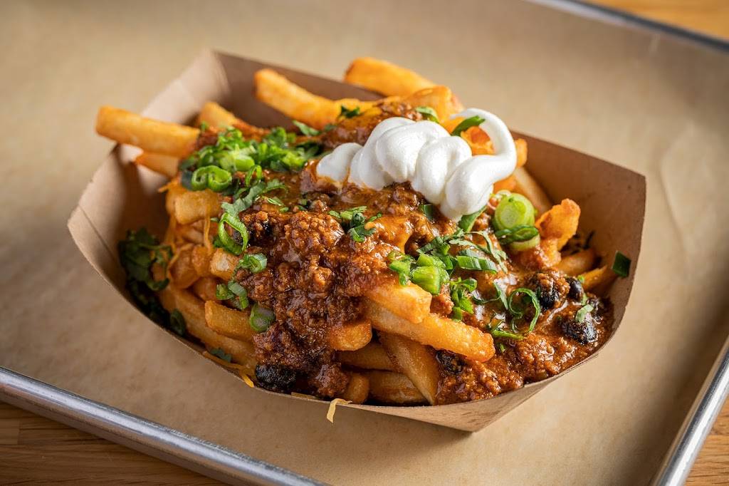 J.T.’s Genuine Sandwich Shop | restaurant | 3970 N Elston Ave, Chicago, IL 60618, USA | 7737547729 OR +1 773-754-7729