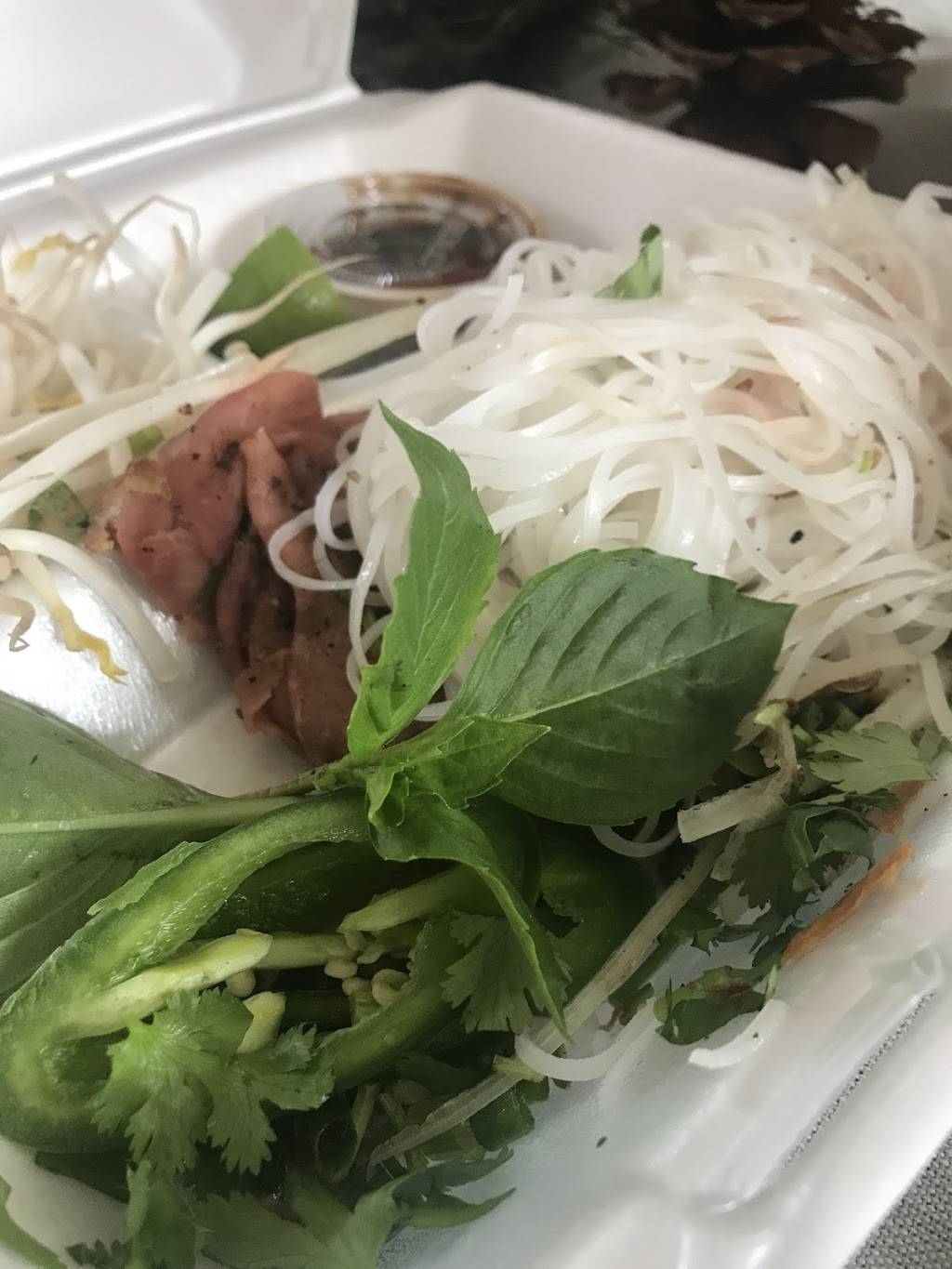 Donuts & Noodle Vietnamese Asian Cuisine | restaurant | 7607 N Union Blvd, Colorado Springs, CO 80920, USA | 7195209299 OR +1 719-520-9299