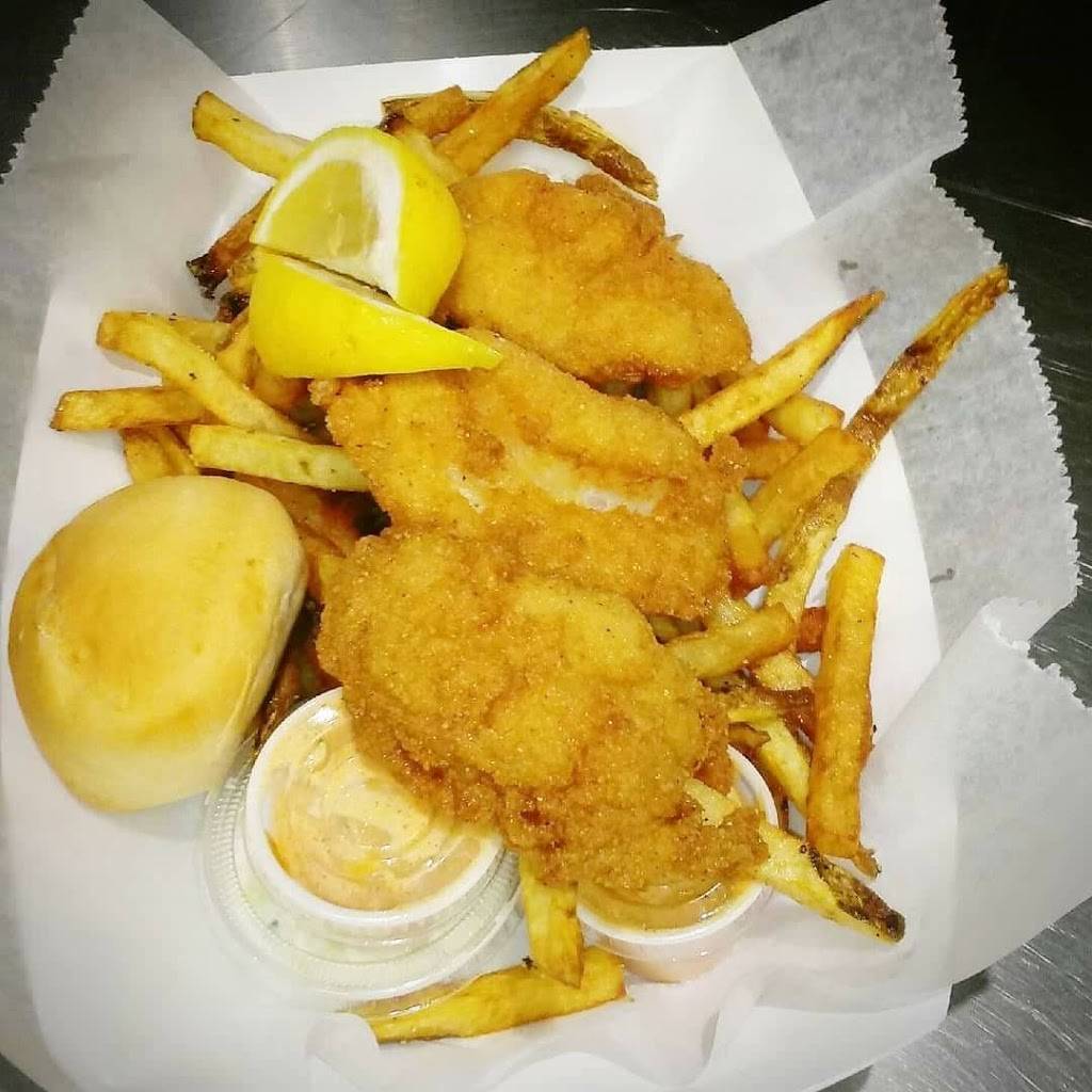 Surfs Up | restaurant | 6427 W North Ave, Oak Park, IL 60302, USA | 7086135585 OR +1 708-613-5585