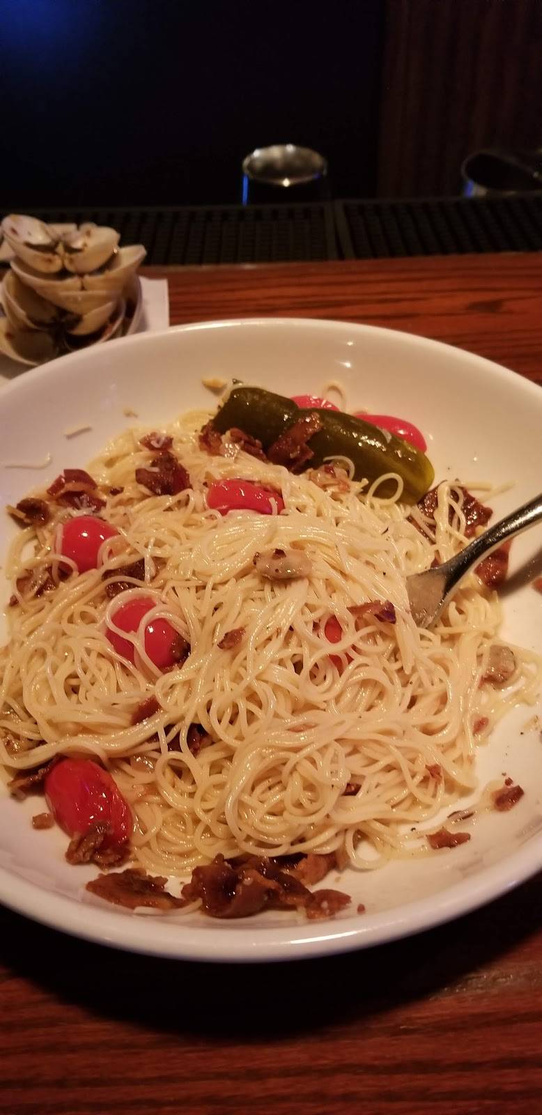 Grille & Pub | restaurant | 1 Hartefeld Dr, Avondale, PA 19311, USA | 6102688800 OR +1 610-268-8800