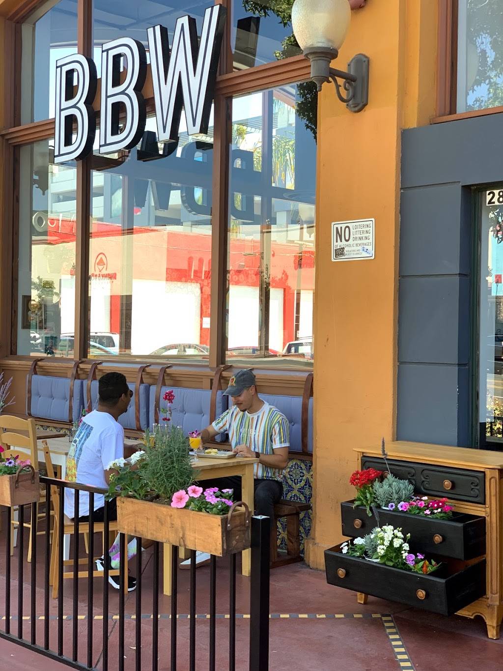 Belgian beer & Waffle | cafe | 2899 University Ave, San Diego, CA 92104, USA | 6193105716 OR +1 619-310-5716