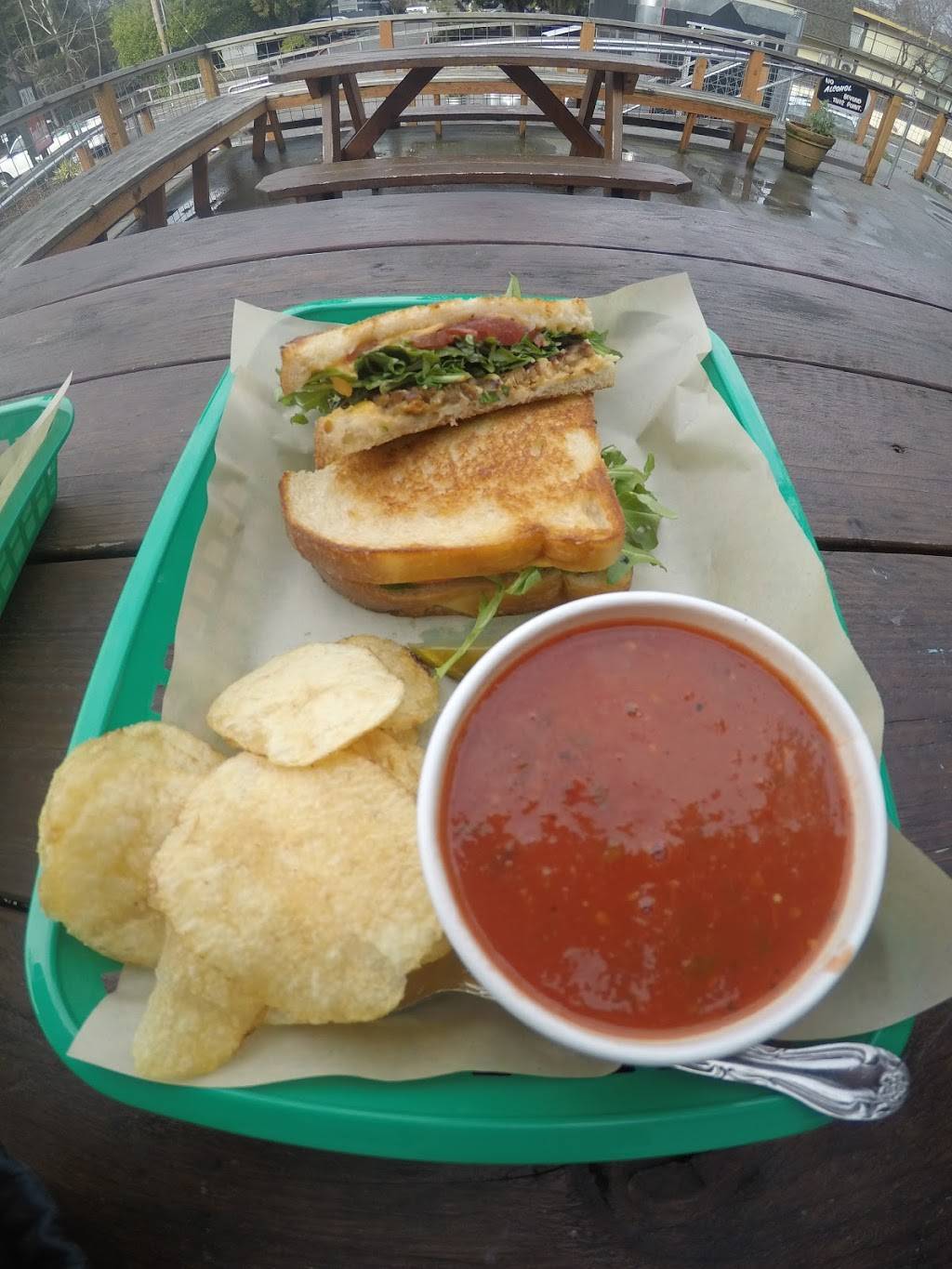 Ditto! Grilled Cheese Made Vegan | restaurant | food cart in parking lot, 11150 NE Weidler St, Portland, OR 97220, USA | 5037080550 OR +1 503-708-0550