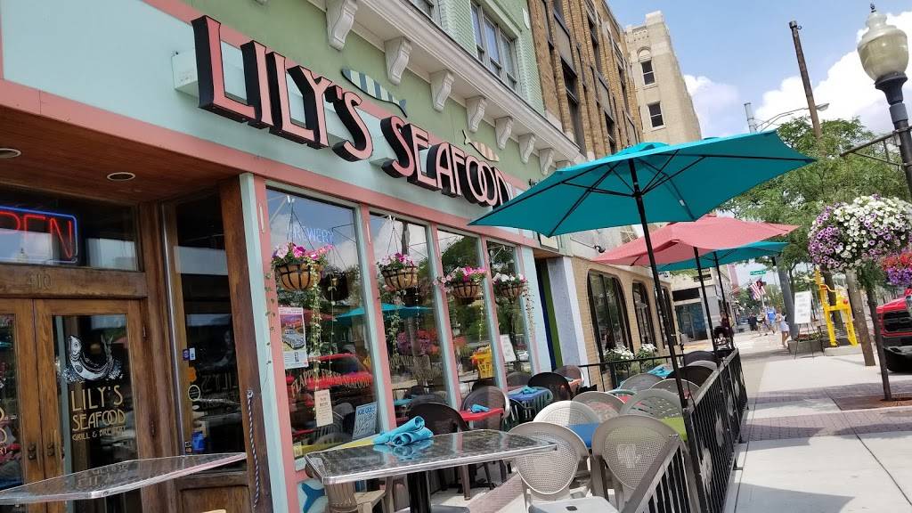Lilys Seafood Grill & Brewery | restaurant | 410 S Washington Ave, Royal Oak, MI 48067, USA | 2485915459 OR +1 248-591-5459