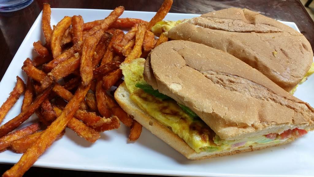 Conga Cuban Cafe | cafe | 6836 Windsor Ave, Berwyn, IL 60402, USA | 8726006703 OR +1 872-600-6703