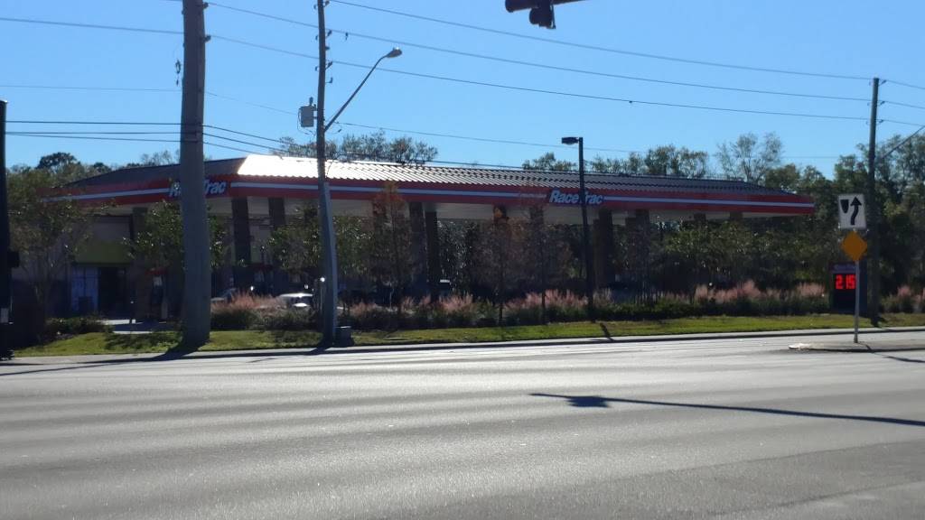 RaceTrac | bakery | 10 Alafaya Woods Blvd, Oviedo, FL 32765, USA | 4073664620 OR +1 407-366-4620