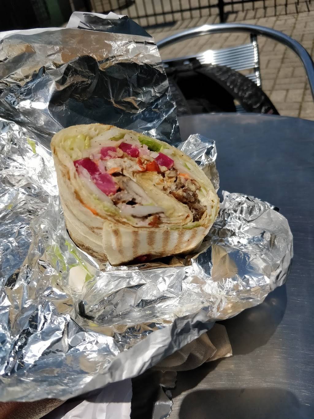 Flaming Stove | restaurant | 21 Davisville Ave, Toronto, ON M4S 1G3, Canada | 4166445051 OR +1 416-644-5051