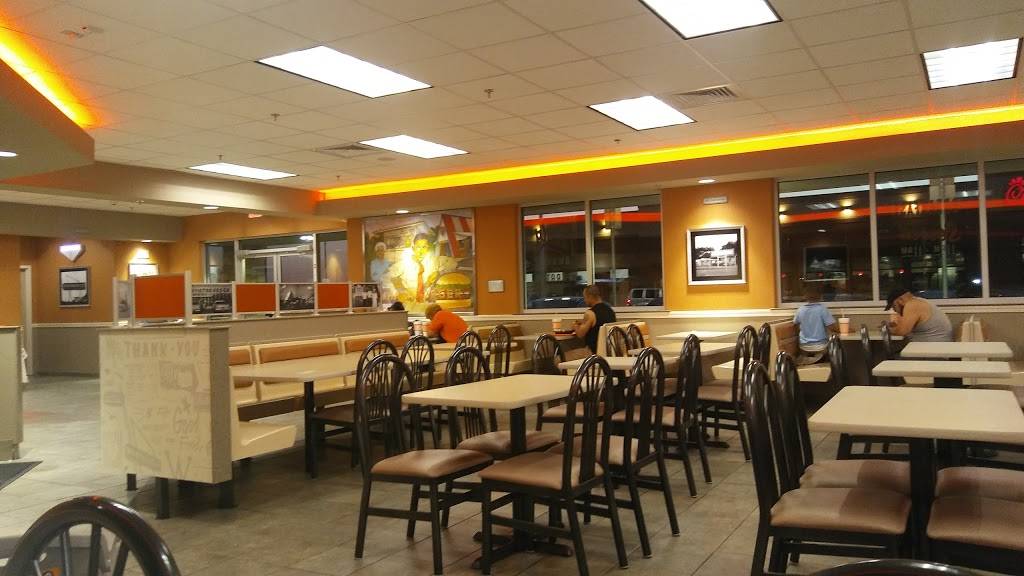 Whataburger | restaurant | 13728 East Fwy, Houston, TX 77015, USA | 7134502030 OR +1 713-450-2030