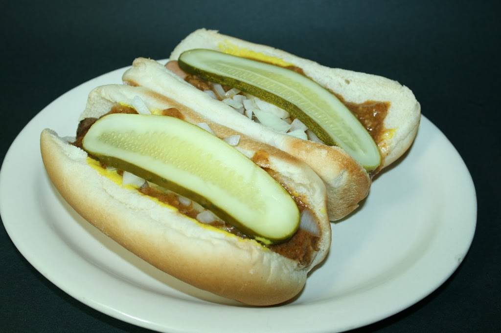 Red Hot Inn Restaurants | restaurant | 3175 Leonard St NE, Grand Rapids, MI 49525, USA | 6169569425 OR +1 616-956-9425