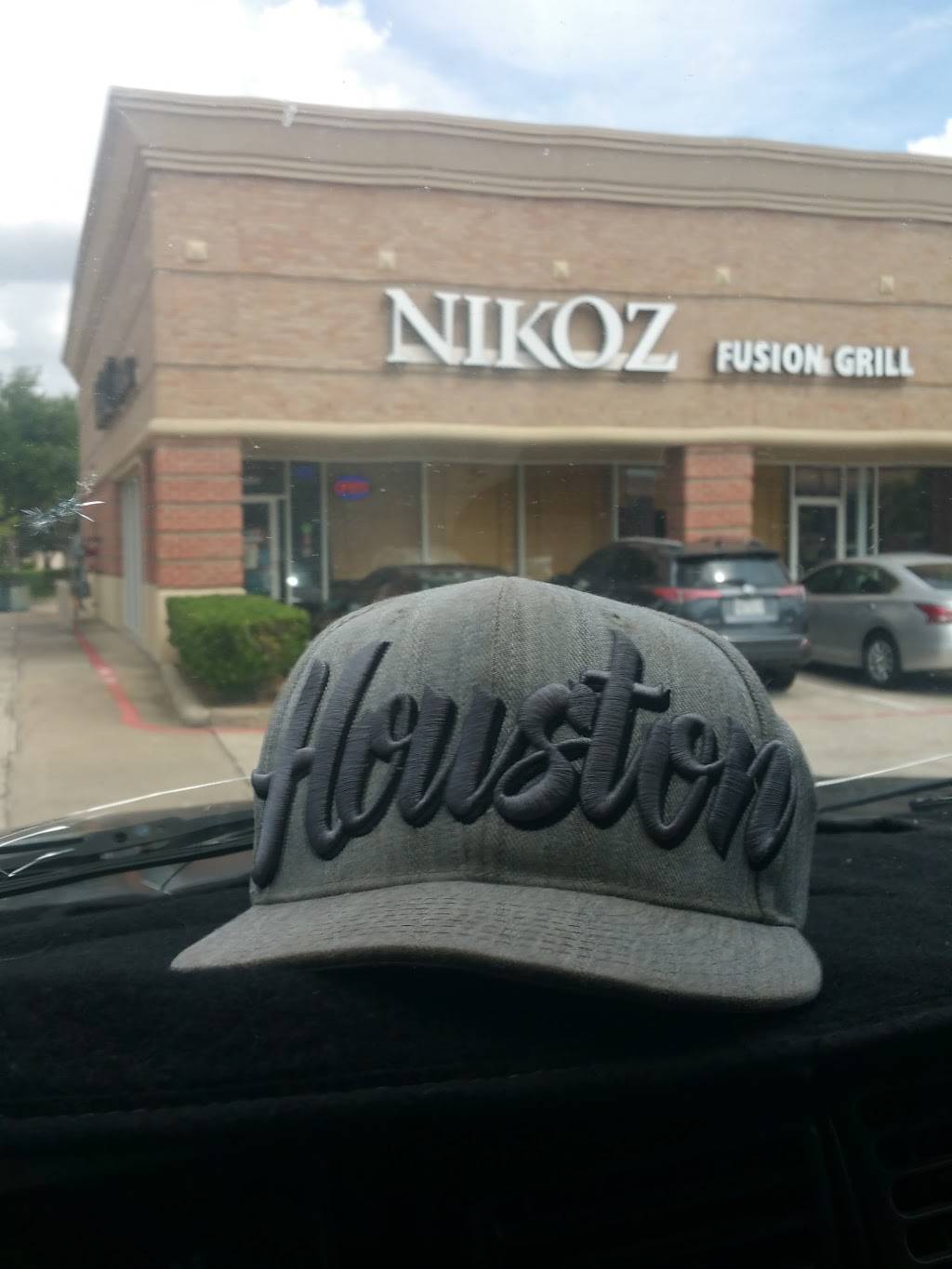 Nikoz Fusion Grill | restaurant | 16754 Southwest Fwy, Sugar Land, TX 77479, USA | 2813130325 OR +1 281-313-0325