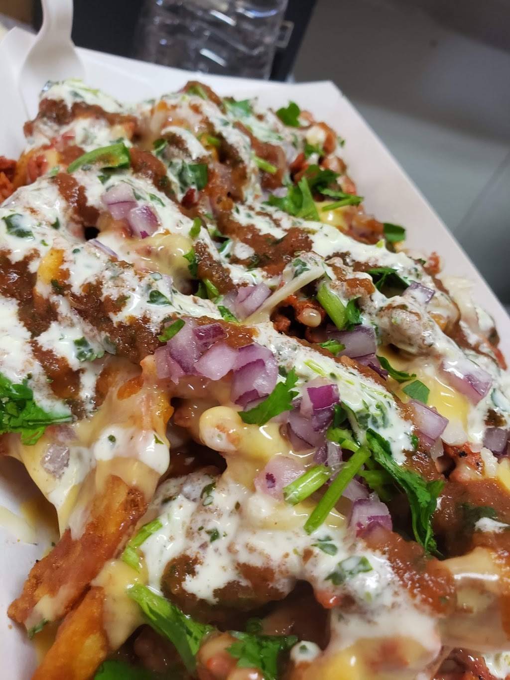 Vans Damn Tasty Tacos and Ronburguesas | restaurant | 601 E Whitestone Blvd Suite #500, Cedar Park, TX 78613, USA | 5122365593 OR +1 512-236-5593