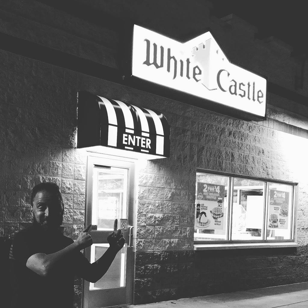 White Castle | restaurant | 8290 Windfall Ln, Camby, IN 46113, USA | 3178214830 OR +1 317-821-4830