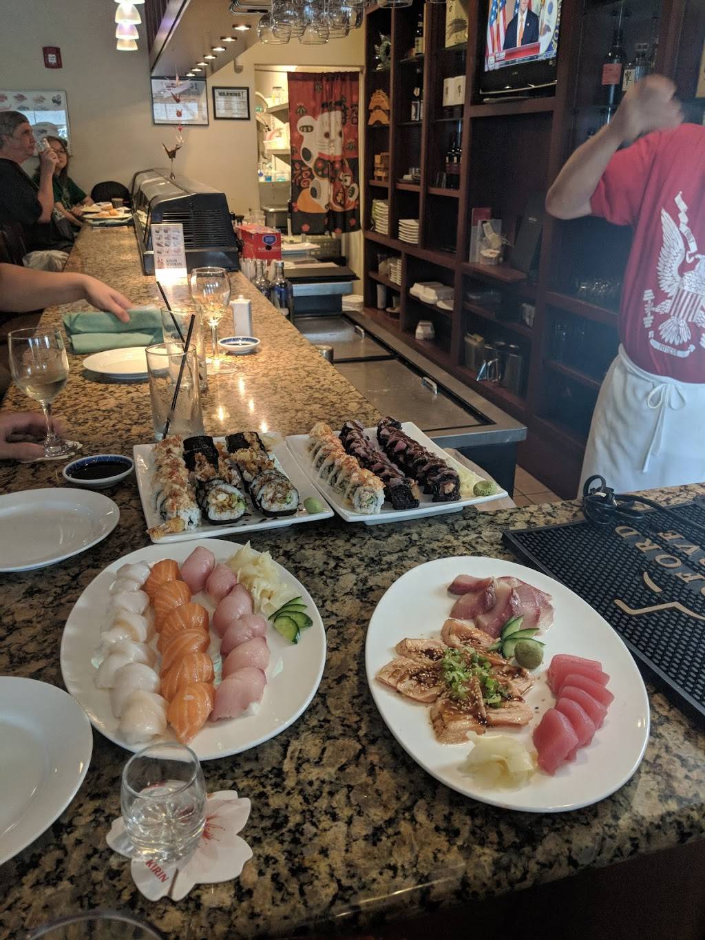 Mikaku Japanese Restaurant | restaurant | 290 W Main St, Northborough, MA 01532, USA | 5083935553 OR +1 508-393-5553