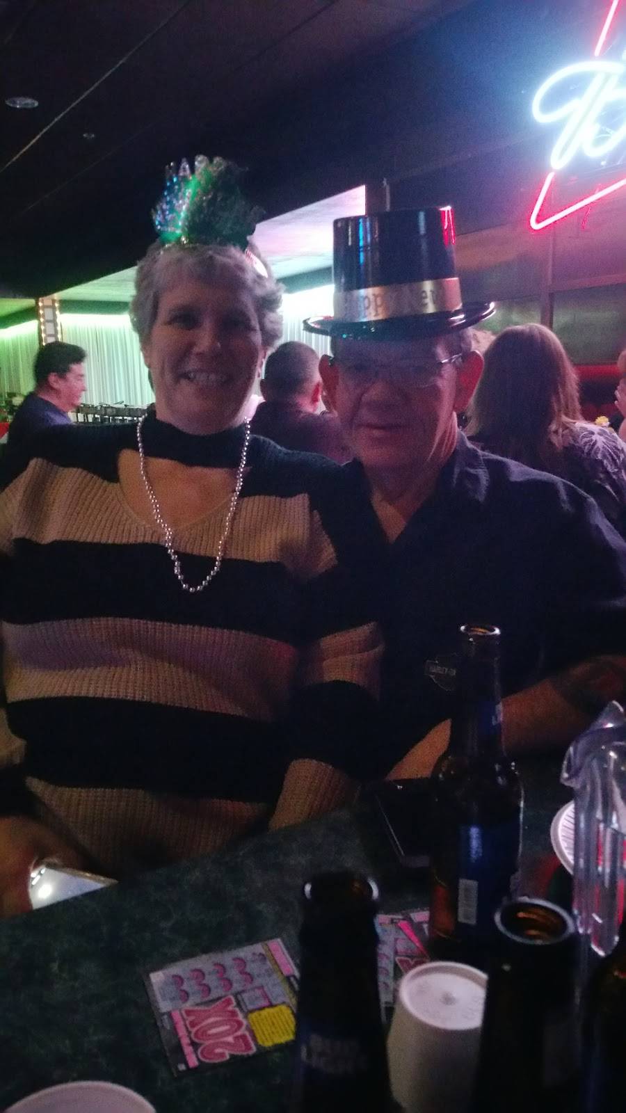 Bucks Bar & Grill Ltd | restaurant | 165 Chelmsford St, Lowell, MA 01851, USA | 9784542600 OR +1 978-454-2600