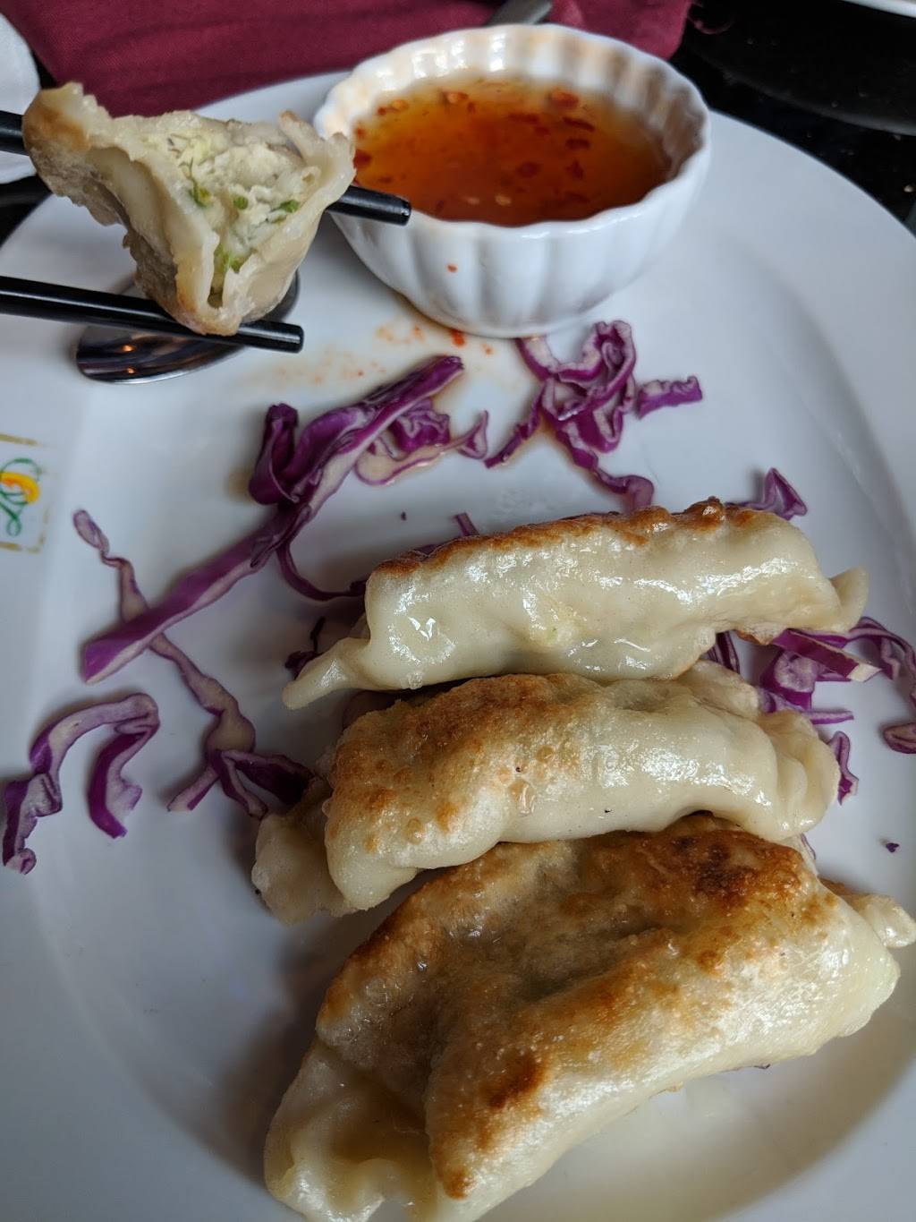 Jasmine 26 Restaurant and Bar | restaurant | 8 E 26th St, Minneapolis, MN 55404, USA | 6128703800 OR +1 612-870-3800