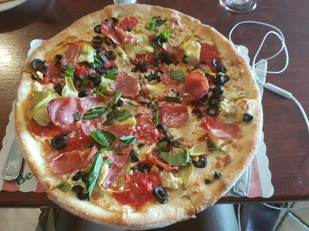 Paul Michaels Brick Oven Cafe | restaurant | 85-19 126th St, Kew Gardens, NY 11415, USA | 7188464065 OR +1 718-846-4065