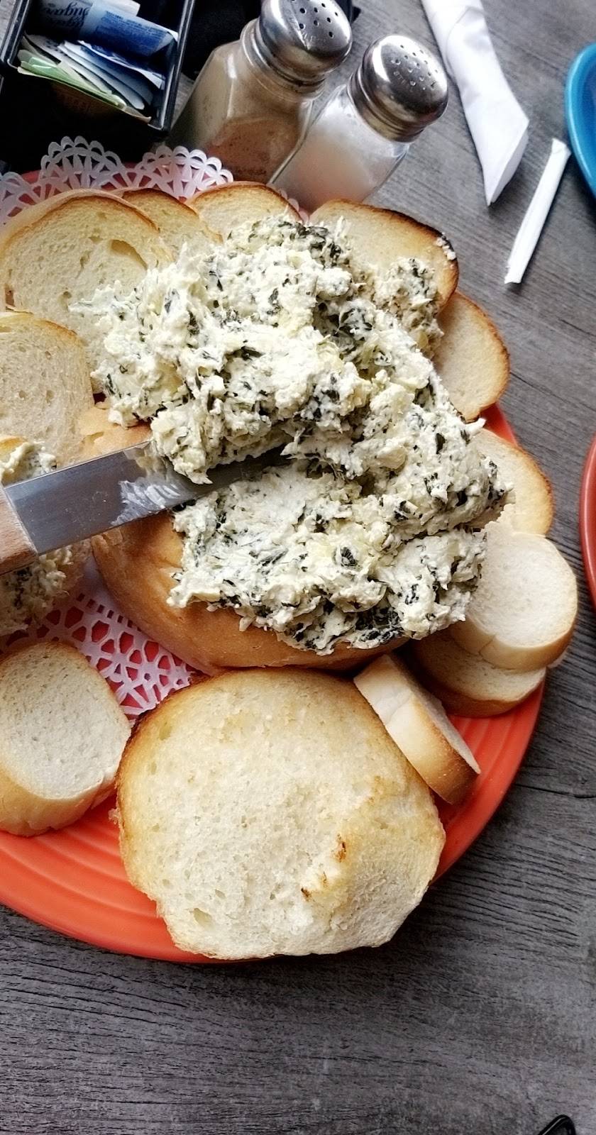 Lake House Restaurant | restaurant | 165 Sunset Beach Rd, Morgantown, WV 26508, USA | 3045940088 OR +1 304-594-0088