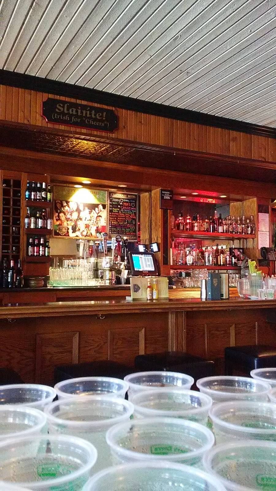 Hennesseys Tavern | restaurant | 1712 S Catalina Ave, Redondo Beach, CA 90277, USA | 3105408443 OR +1 310-540-8443