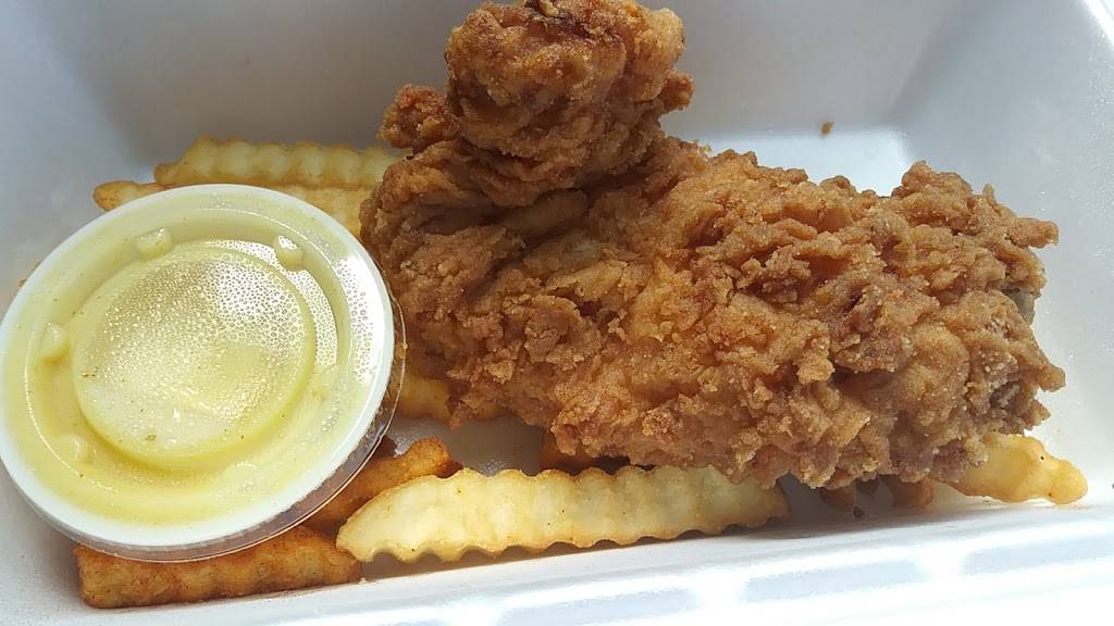 Livelys BBQ and Breakfast | restaurant | 1207 S Main St, Cedartown, GA 30125, USA | 7707481130 OR +1 770-748-1130