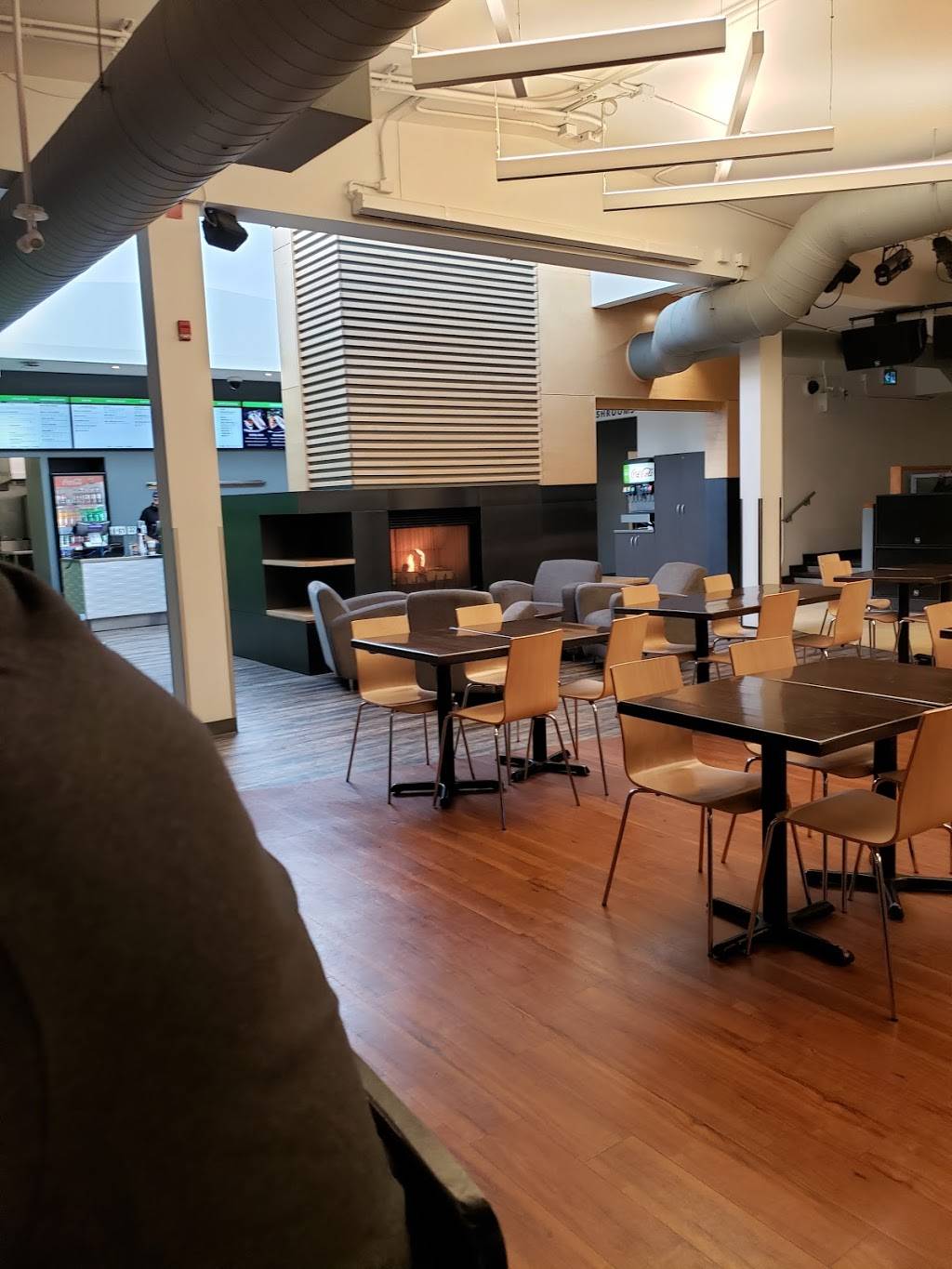 Observatory | restaurant | 1385 Woodroffe Ave A170, Nepean, ON K2G 1V8, Canada | 61372747236017 OR +1 613-727-4723 ext. 6017