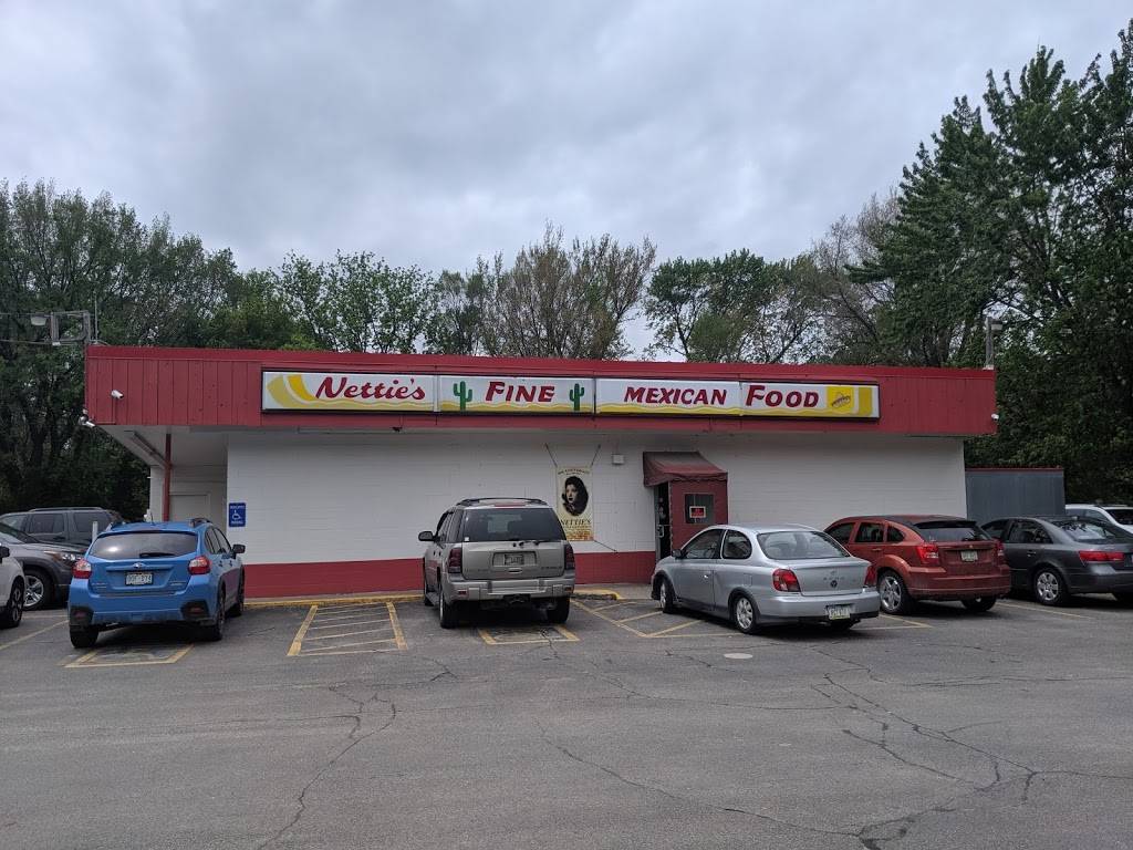 Netties Fine Mexican Food | restaurant | 7110 Railroad Ave, Bellevue, NE 68147, USA | 4027333359 OR +1 402-733-3359
