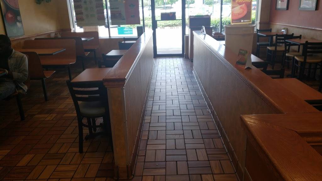 Subway Restaurants | restaurant | 1544 Southlake Pkwy Ste 9C, Morrow, GA 30260, USA | 7709681168 OR +1 770-968-1168