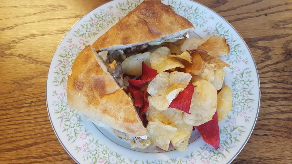 Pearls Kitchen | restaurant | 207 N Madison, Mt Pleasant, TX 75455, USA | 9032043884 OR +1 903-204-3884