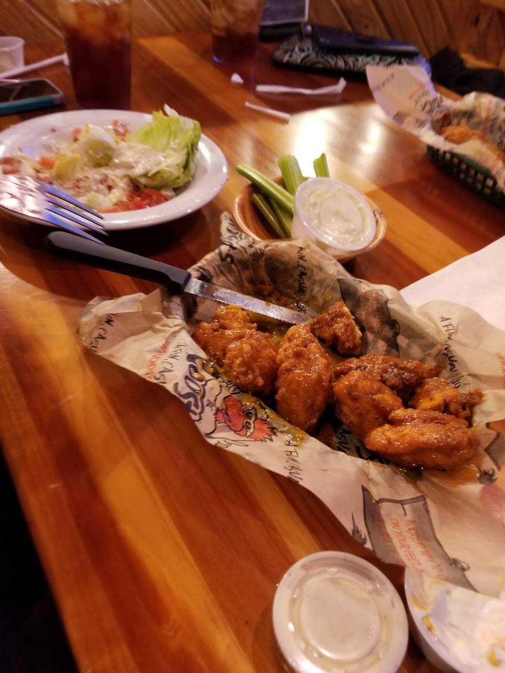 Roosters | restaurant | 101 Old Bank Rd, Milford, OH 45150, USA | 5135769464 OR +1 513-576-9464