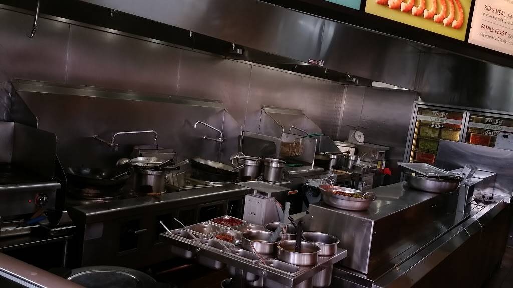 Panda Express | restaurant | 2725 N Mesa St, El Paso, TX 79902, USA | 9155331602 OR +1 915-533-1602