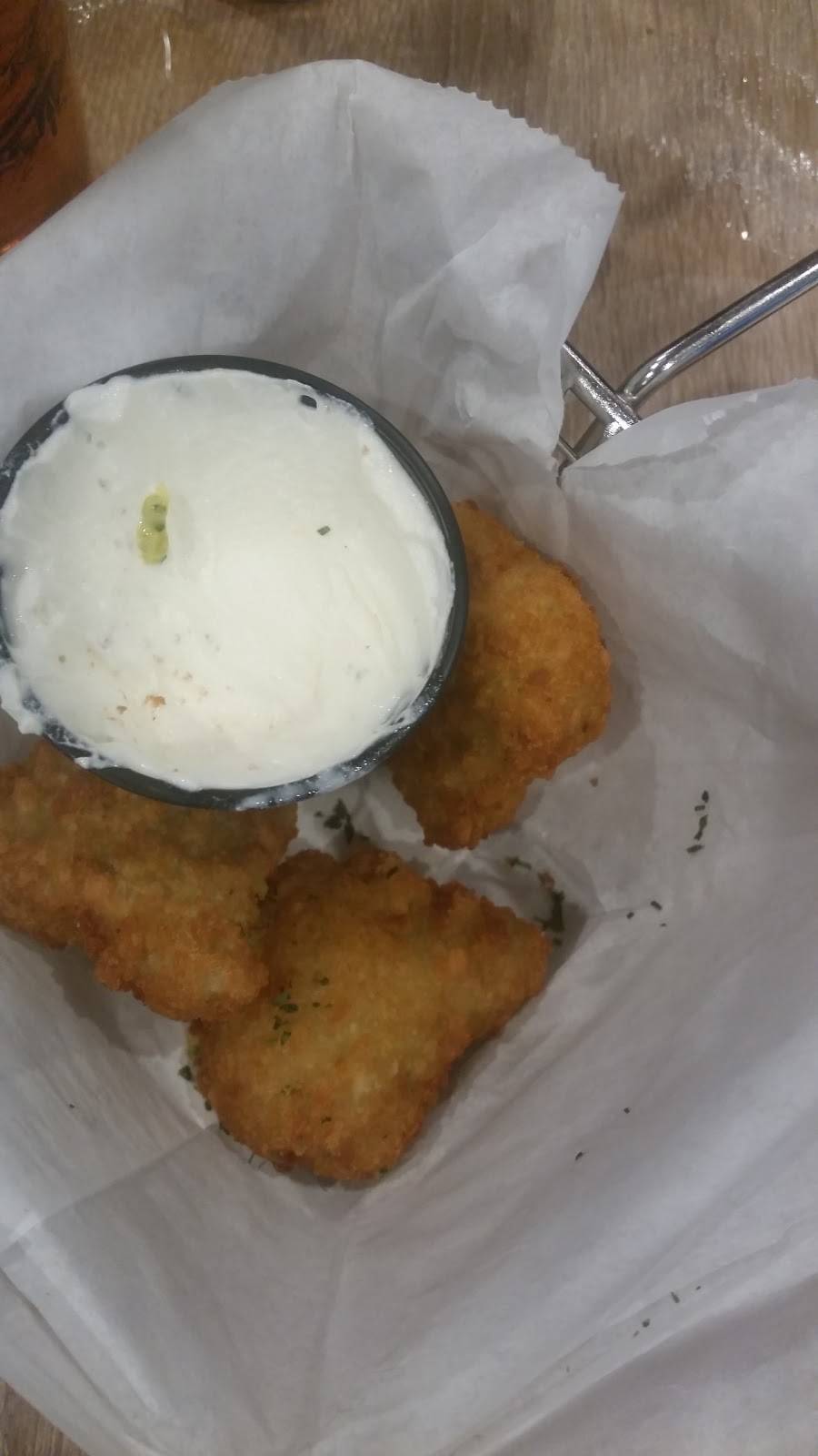 Bayview | restaurant | 25 Van Brunt Rd, Far Rockaway, NY 11693, USA | 7189452525 OR +1 718-945-2525