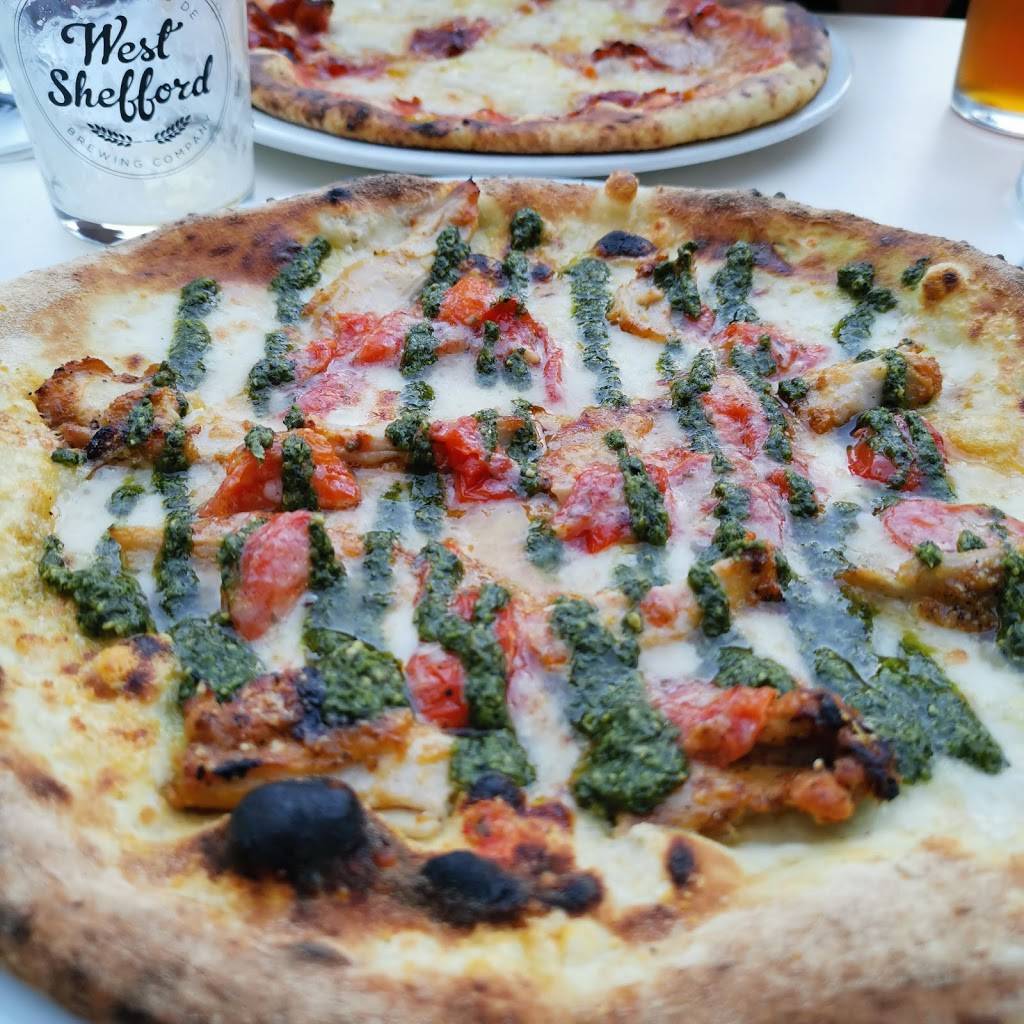 Pizzeria Geppetto Verdun | restaurant | 5583 Rue de Verdun, Verdun, QC H4H 1L2, Canada | 5145437424 OR +1 514-543-7424