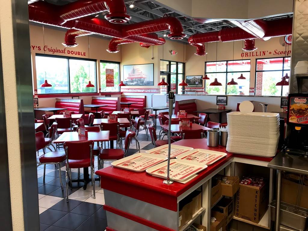 Freddys Frozen Custard & Steakburgers | restaurant | 301 Doug Baker Blvd, Birmingham, AL 35242, USA | 2057392282 OR +1 205-739-2282