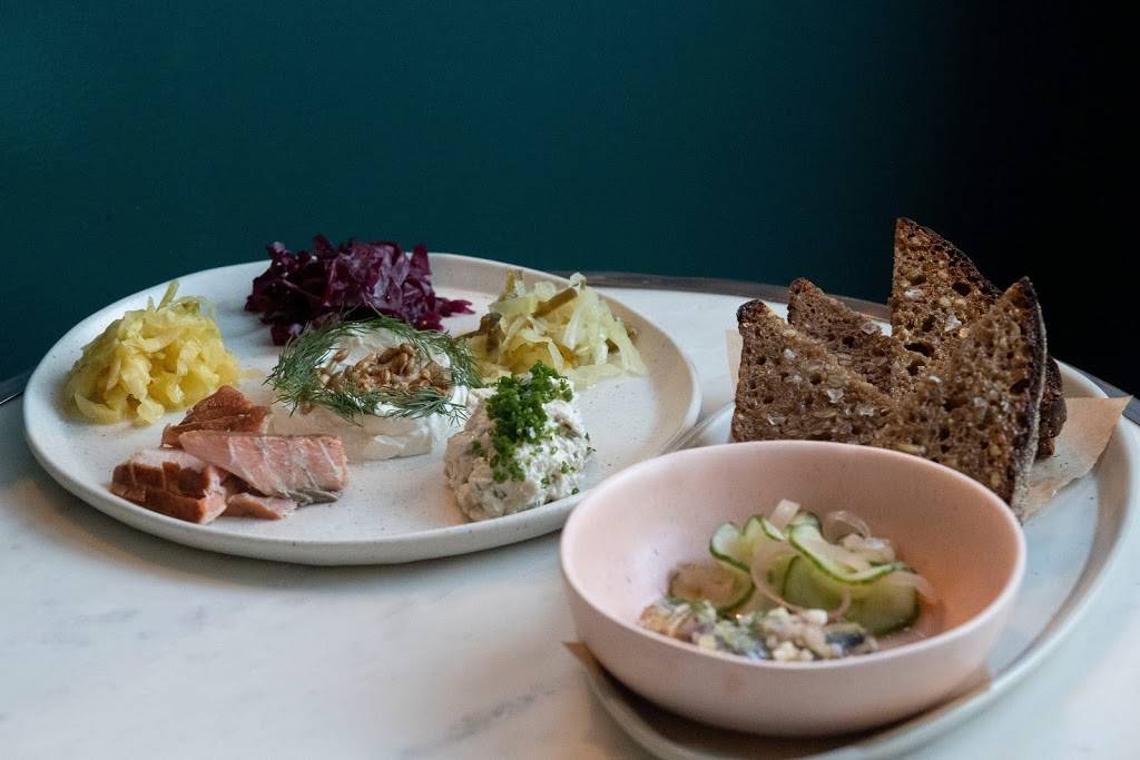 Longshot | restaurant | 477 S Main St, Memphis, TN 38103, USA | 9017017494 OR +1 901-701-7494