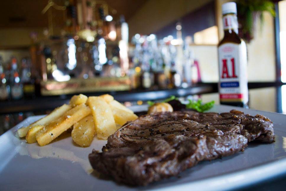 Que Pasta Italia | restaurant | 5205 Warner Ave, Huntington Beach, CA 92649, USA | 7148408730 OR +1 714-840-8730