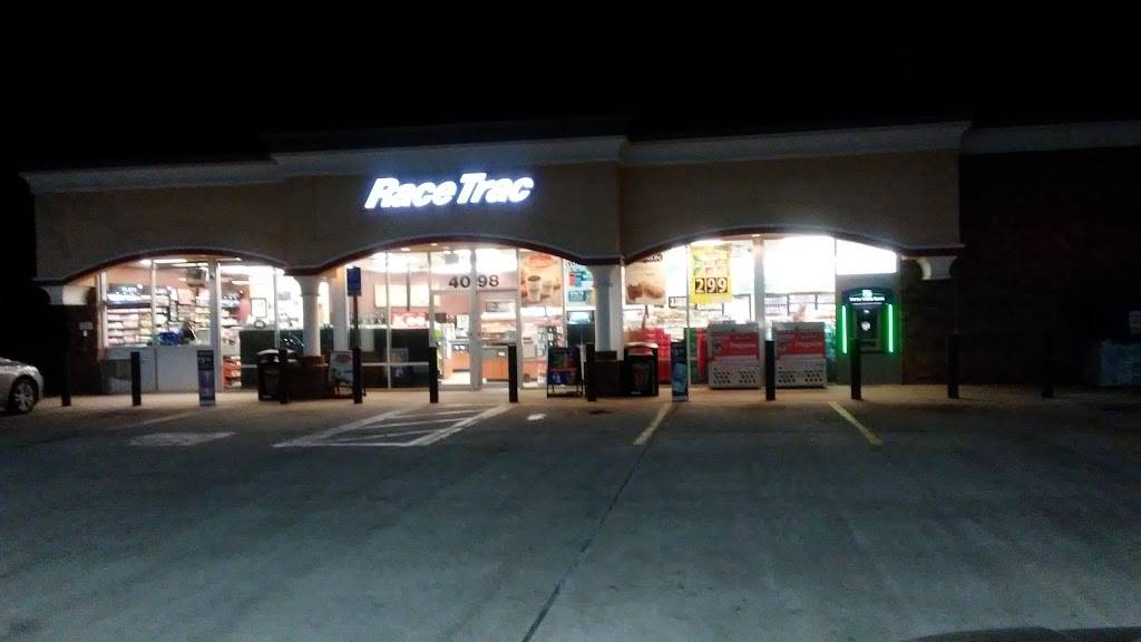 RaceTrac | bakery | 4098 S Orange Ave, Orlando, FL 32806, USA | 4078591855 OR +1 407-859-1855